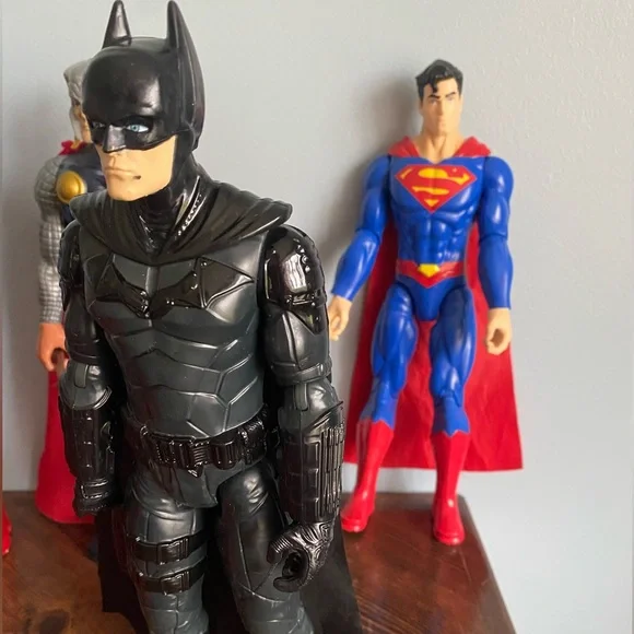 Marvel and DC action figures - Picture 2 of 5